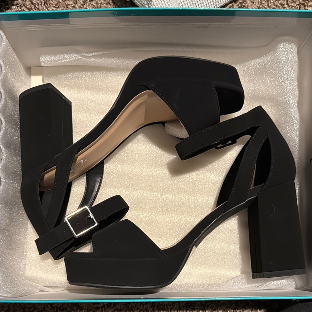 Elegant Black Block Heel Sandals